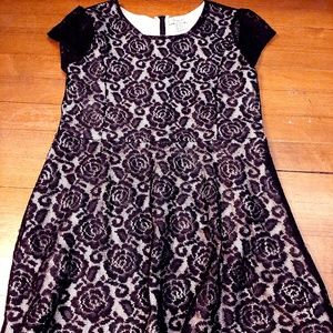 I love this dress, wish it still fit me